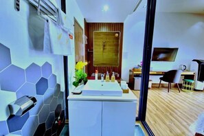 Lydisolert og barnesenger