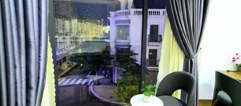 KHÁCH SẠN THƯ LÊ