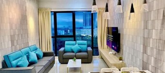 MidValley Southkey Mosaic 6-9pax Netflix-SmartTV70inch