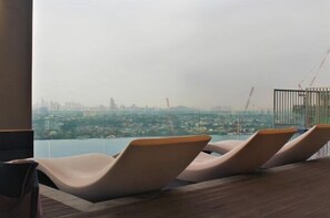 Outdoor pool - The Azure Residency Petaling Jaya (Petaling Jaya)