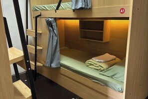 Room - Truman Hostel (Luang Prabang)