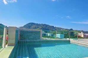 Outdoor pool - Forest Island Hotel (Phuket)