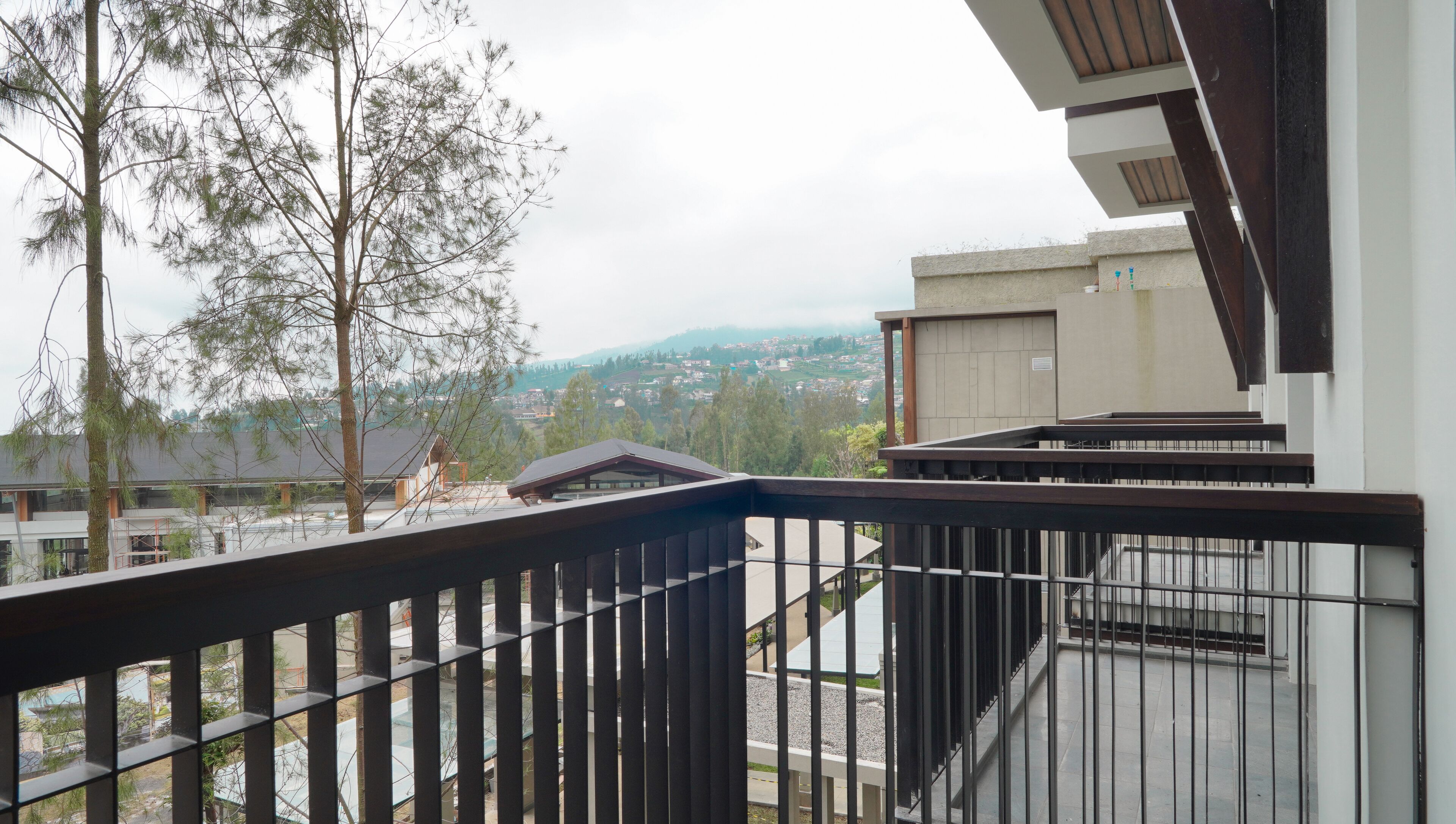 Junior tweepersoonskamer | Uitzicht vanaf balkon