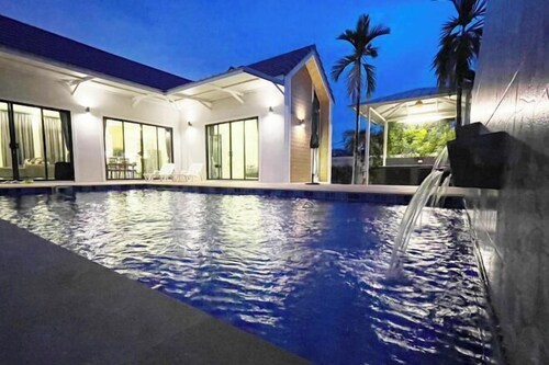 Azure Escape Pool Villas Hua Hin