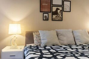 Room - Bella Rama 9 Apartment Bangkok [near central rama 9 shopping mall + Phra Rama 9 subway station] (Bangkok)