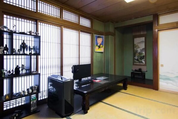 Unclassified image, 1 of 25, button - Tokyo Wenjuan's Guesthouse (Tokyo)