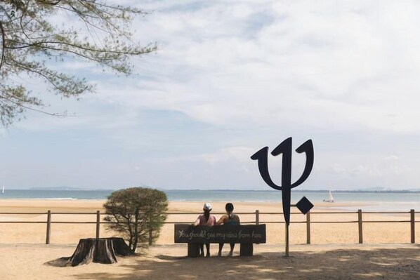 Private beach nearby, beach volleyball - Club Med Cherating Beach (Balok)