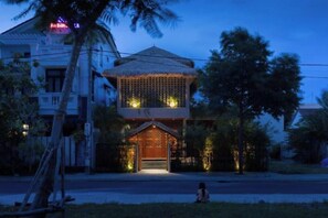Unclassified image, 2 of 34, button - Private Nongnia Beach Villas (Hoi An)