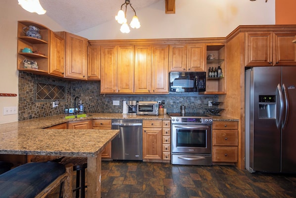 Microwave, oven, stovetop, dishwasher