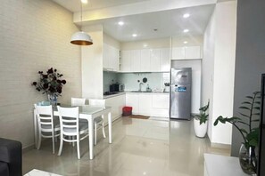 Room - Your Homes Sunrise City Premium (Ho Chi Minh City)