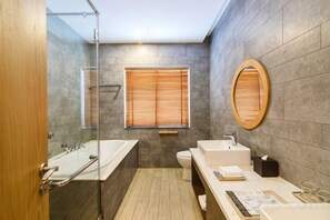 Unclassified image, 2 of 31, button - Your Homes Sunrise City Premium (Ho Chi Minh City)