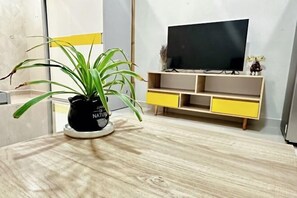 Room - Your Homes Sunrise City Premium (Ho Chi Minh City)