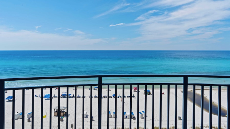 Sterling Breeze #604 Beachfront Condo w/ Balcony, Pool, Hot Tub & Pier Park