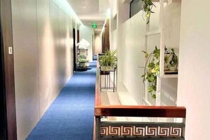 Interior - Khach San Lucien Hotel Quy Nhon (Quy Nhon)