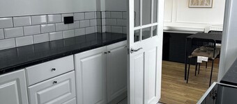 Hartlepool-3 bd House-Sleeps5-Free Parking&Netflix