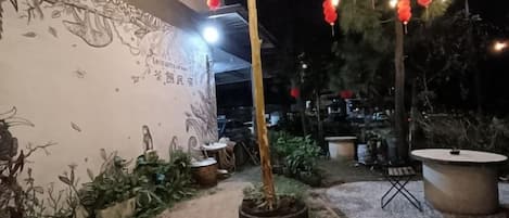 住宿地面