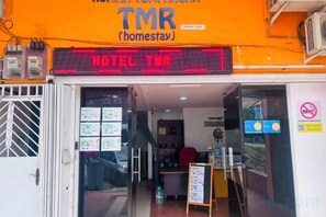 Unclassified image, 3 of 19, button - Hotel Traveler's Majestic Retreat (HOTEL TMR), Located in the Heart of Melaka (Melaka)