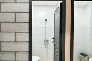 Bathroom - Tonbon Home - Japanese style living (Ho Chi Minh City)