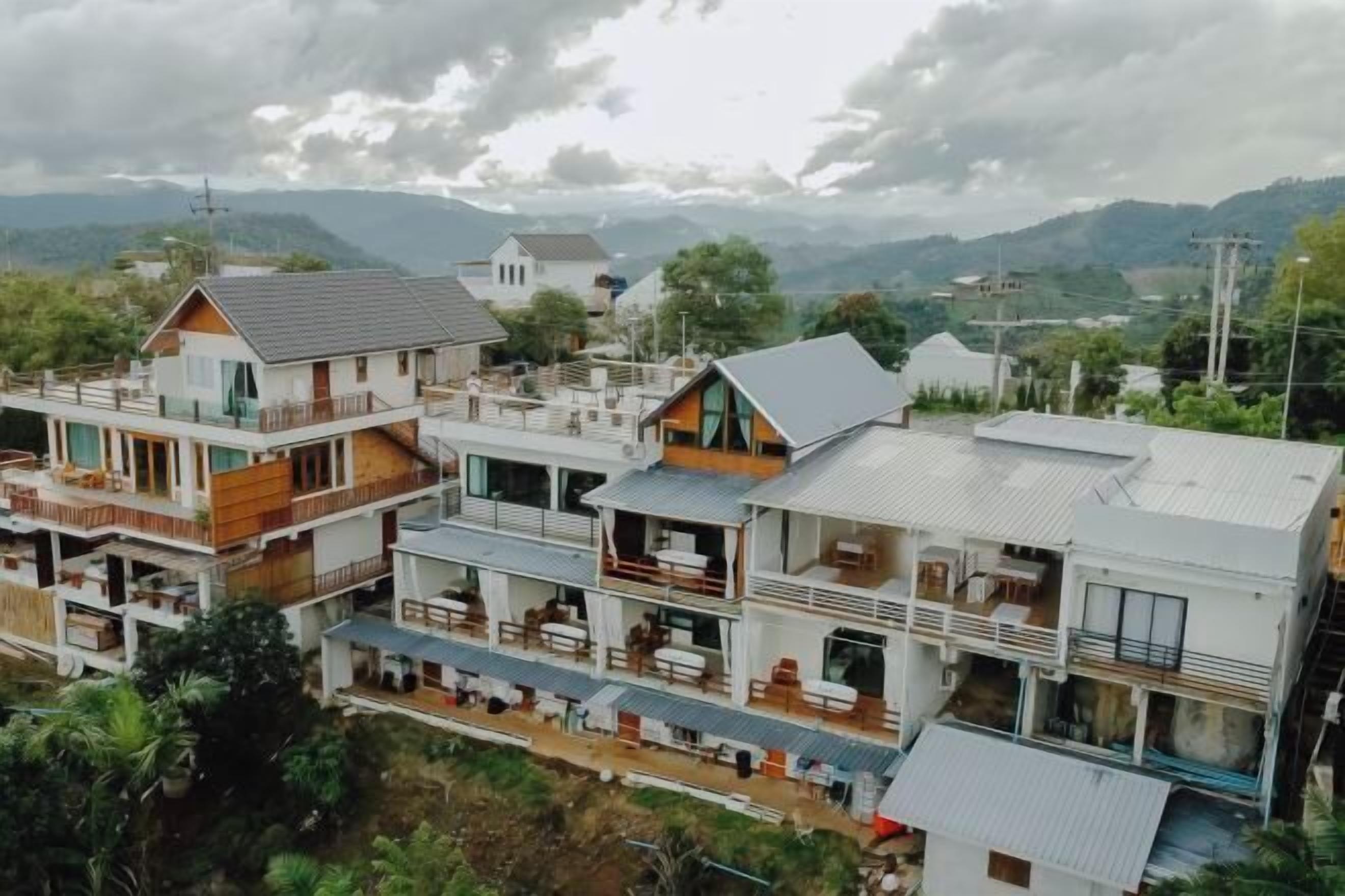 المنشأة من الخارج