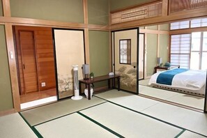 Cribs/infant beds - FujiAlpes (Fujikawaguchiko)