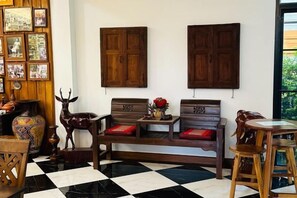 Unclassified image, 3 of 24, button - Baan Prapassarakom HomeStay& Cafe (Nakhon Sawan)