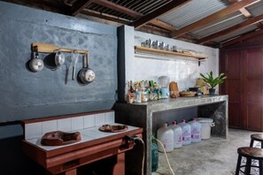 Interior - Baanpai Hostel (Pai)