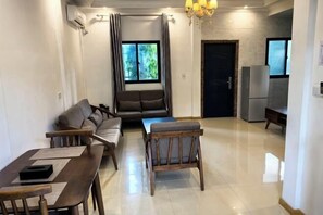 Room - Golgota Hotel & Resort (Dili)