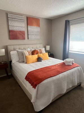 2 bedrooms, iron/ironing board, travel cot, WiFi