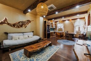 Room - Little Sun Homestay - Free Buggy Tour Check-in Sunset Town (Phu Quoc Island)