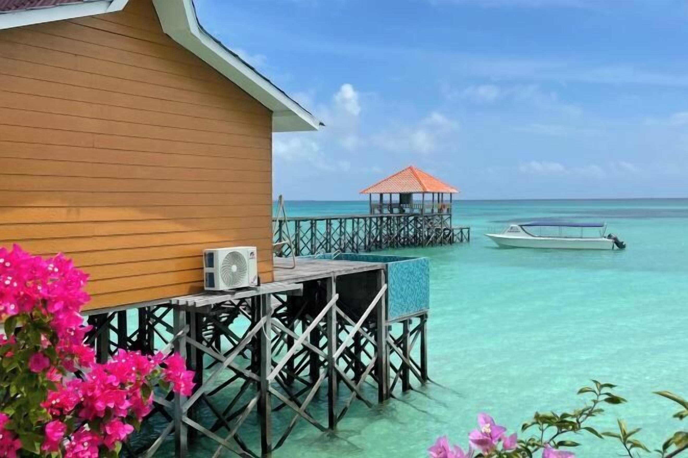 المنشأة من الخارج