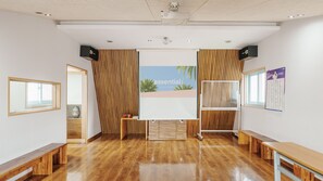 Basic Room, 5 Bedrooms (Beyond (Private Pool Villa 3F))