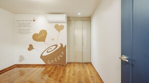 Basic Room, 5 Bedrooms (Beyond (3F Private Villa / Pet ))