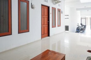 Imej tidak diklasifikasikan, 2 daripada 13, butang