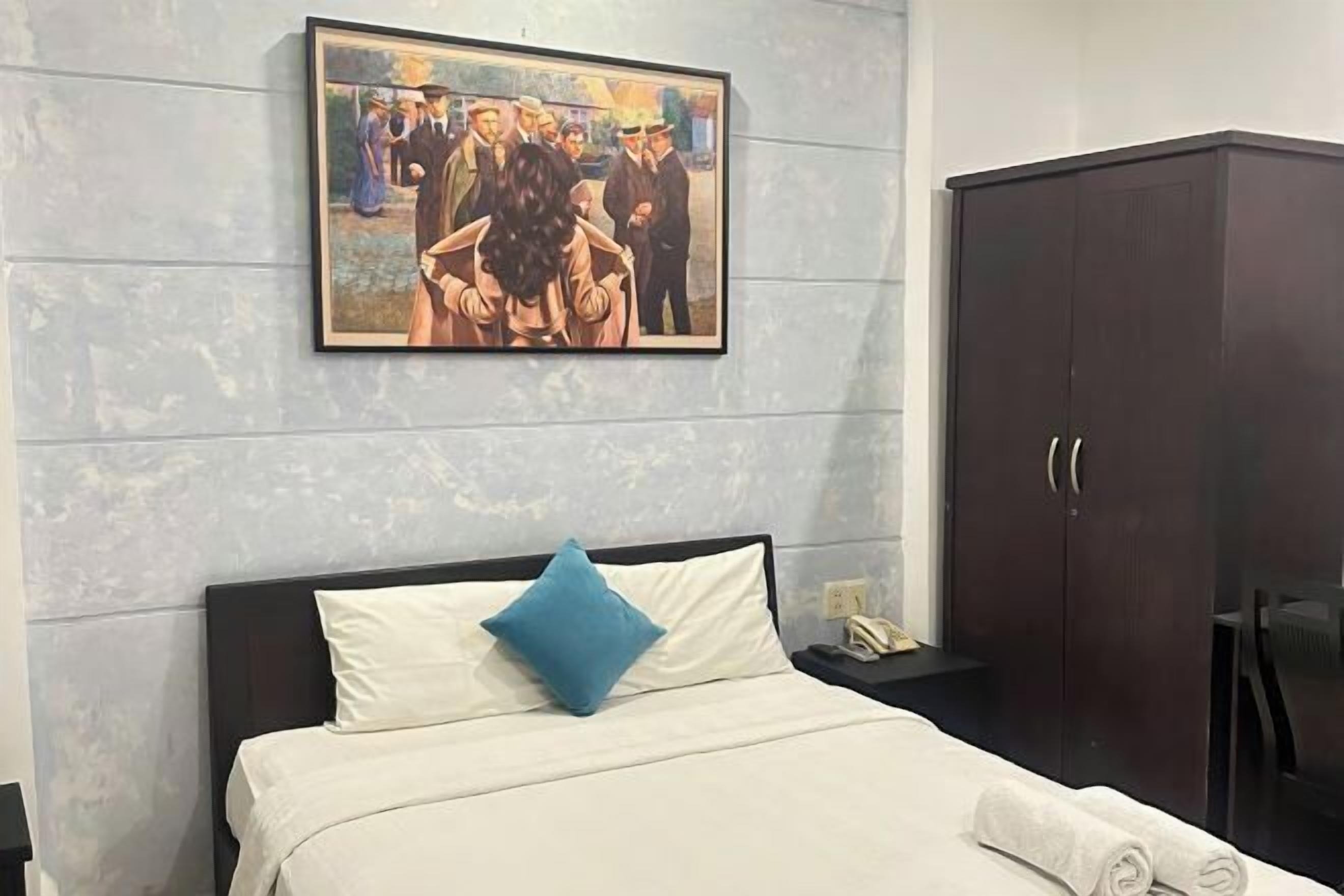 Schallisolierte Zimmer, Bügeleisen/Bügelbrett