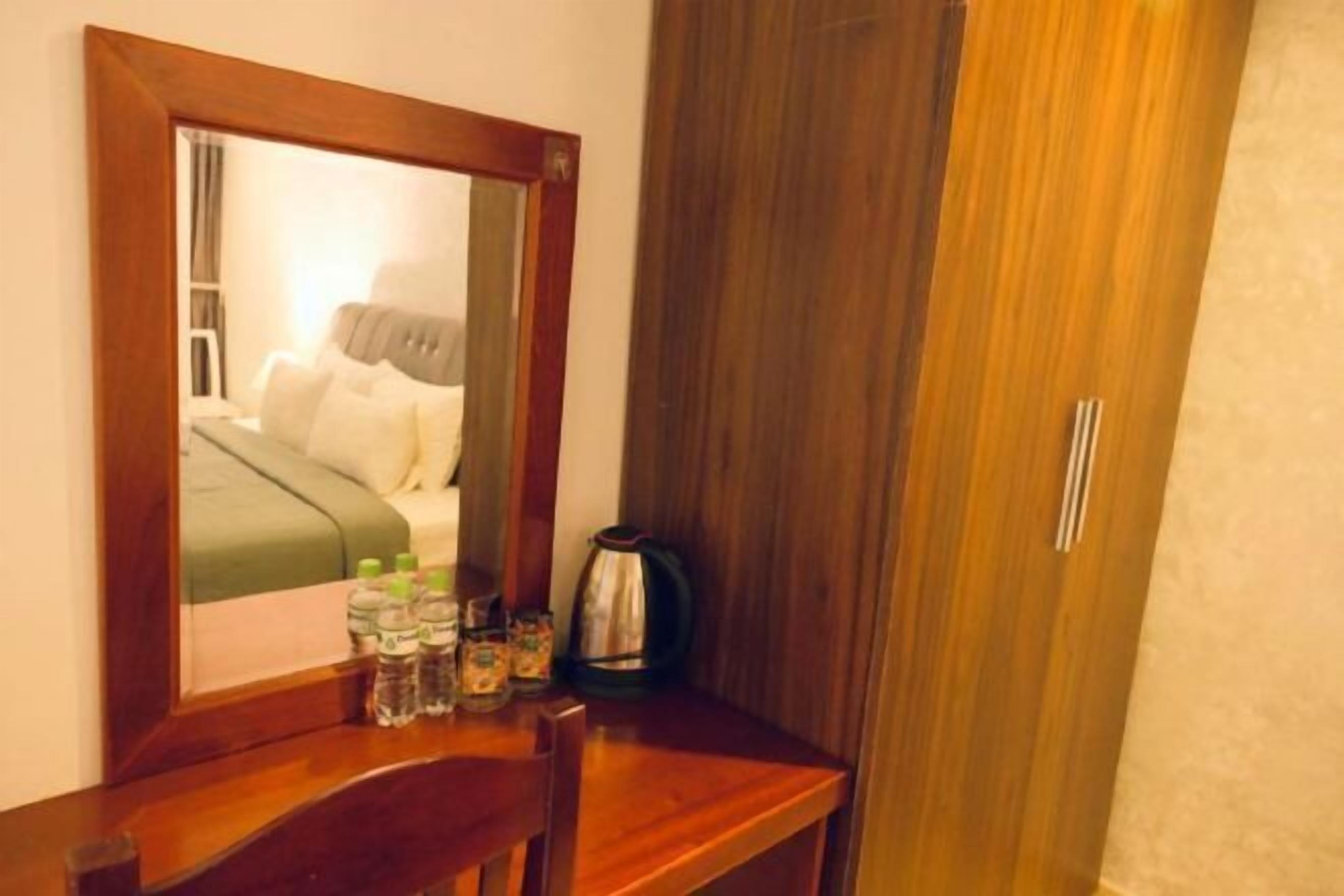 Soundproofing, iron/ironing board