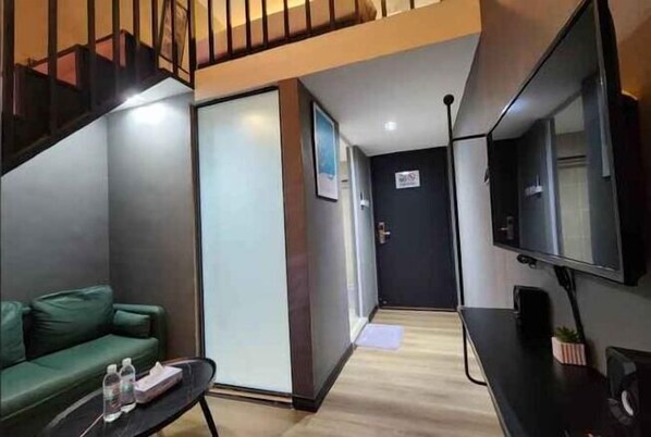 Room - My Space Capsule Hotel (Semporna)