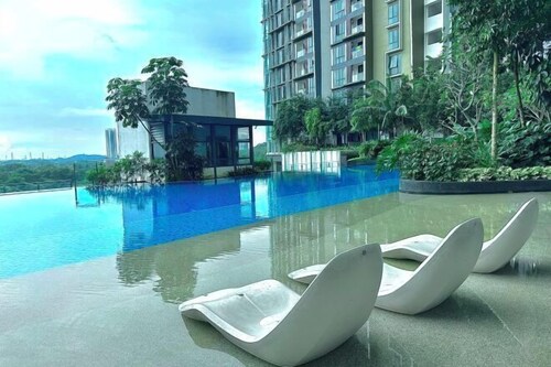 Elysia Park Medini by Stayrene near Legoland