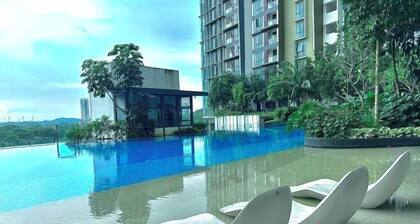 Elysia Park Medini by Stayrene near Legoland