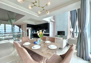 Room - Elysia Park Medini by Stayrene near Legoland (Iskandar Puteri)