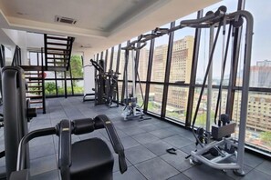 Gym - Modern Luxe Island Suites (George Town)