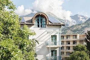 Unclassified image, 3 of 4, button - St.Jodern (Visp)