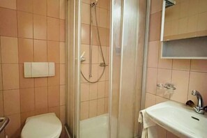 أسرّة أطفال/رضّع