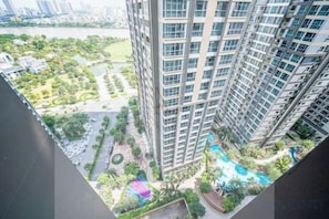 รูปภาพที่ไม่ได้จัดประเภท, 3 จาก 21, ปุ่ม
