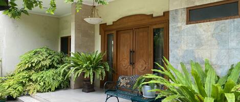 Chambre, accessible aux personnes à mobilité réduite | Terrasse/Patio