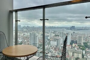 Room - Suites Housing Vinhomes Metropolis Hanoi (Hanoi)