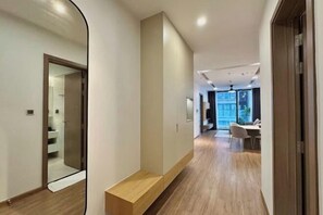 Room - Suites Housing Vinhomes Metropolis Hanoi (Hanoi)