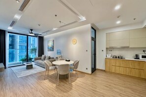Room - Suites Housing Vinhomes Metropolis Hanoi (Hanoi)