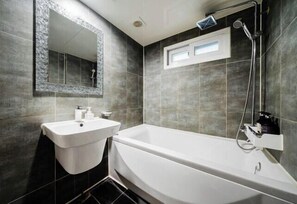 Room - Jamsil Noblestay Hotel (Seoul)