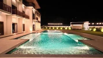 Alberca al aire libre