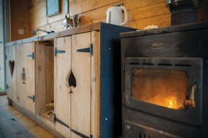 Room - The Hygge Hut - 1 Bed - Freshwest Beach Retreat (Pembroke)